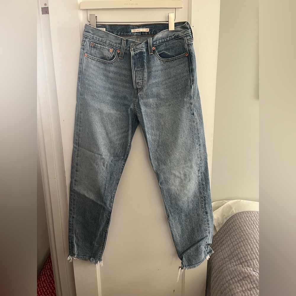 Levi Wedgie Jeans - Size 29